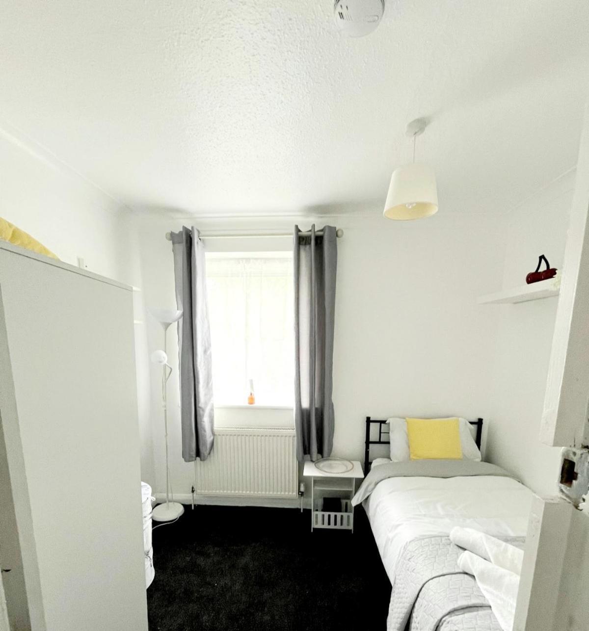 Cosy Room Stay 5 Sutton  Luaran gambar